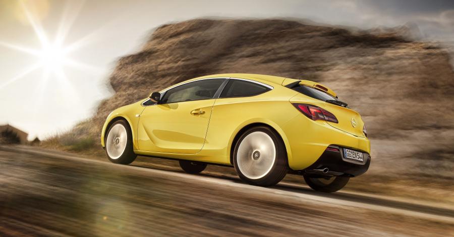  Opel Astra GTC 2011 года  (фото 21 из 23)
